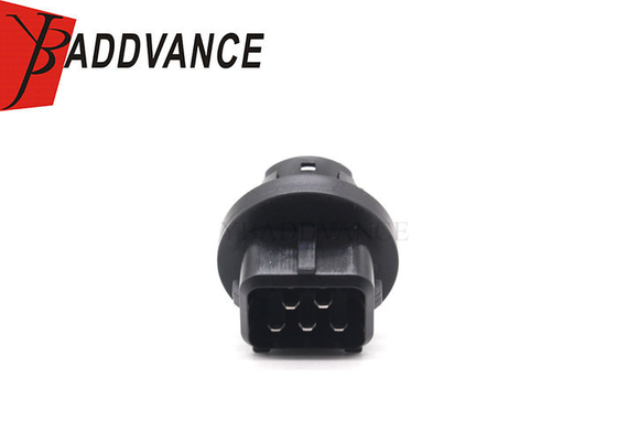 Automotive Electrical Black Male 5 Pin Fuel Pump Connector For T oyota
