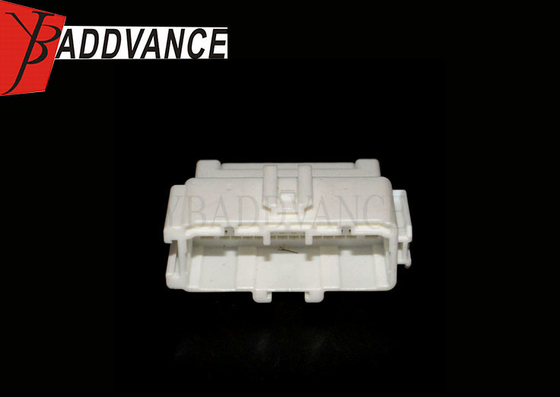 Electrical 28 Pin Male Wire Terminal Connectors White Color For Auto